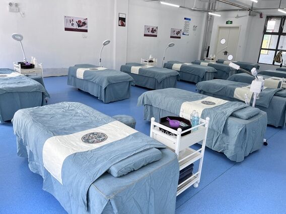 定南中等专业学校新闻信息