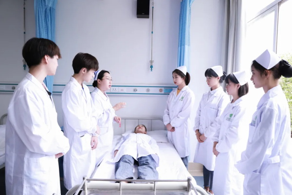 临川旅游商贸中等专业学校——孕育梦想的摇篮，等你来加入！